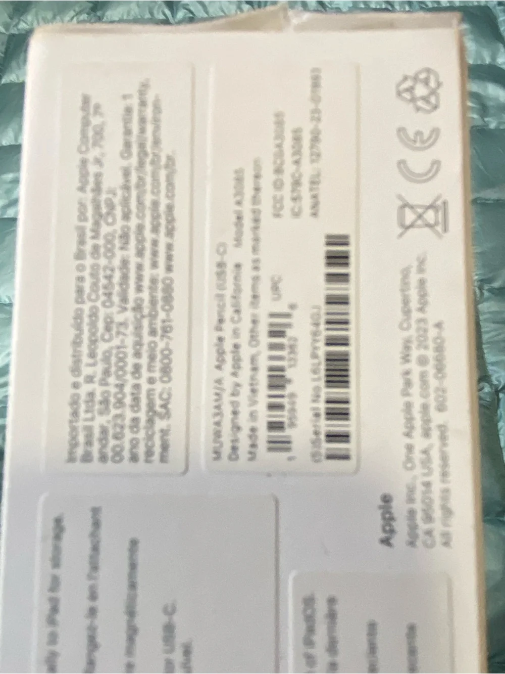 Apple Pencil (White) - USB-C Pencil Stylus in Box. Retail $100